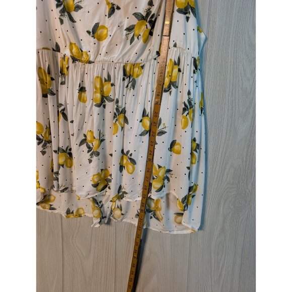 Torrid Black & White Polka Dot Lemons Flowy Summer Zip Back Tank Top Size 3X - Picture 6 of 6